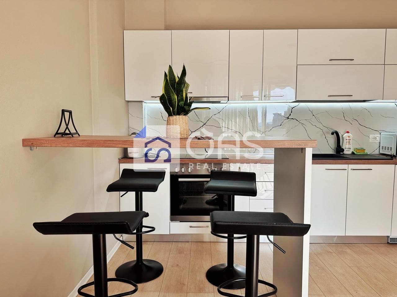 Jepet me qera apartament 1+1 tek shkolla e baletit(Rruga e elbasanit) 2