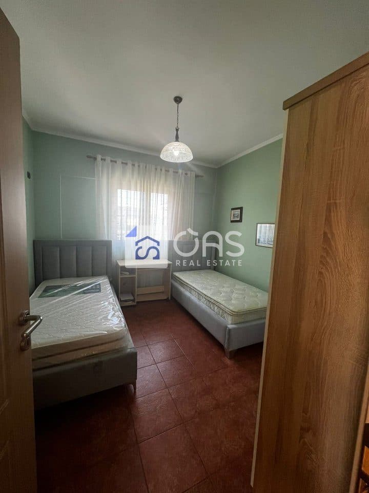 Apartament 2+1 Me Qira në Komunën e Parisit, Tiranë - 650€ | 105 m² 3