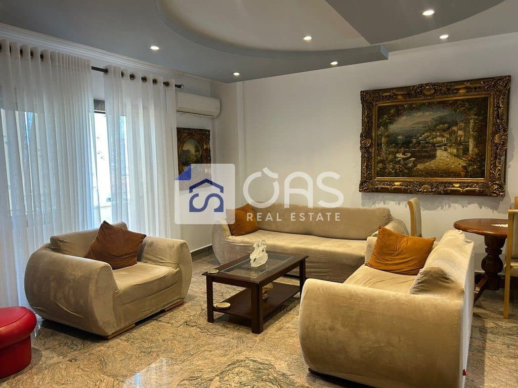 Jepet me qera apartament 2+1 ne Qender