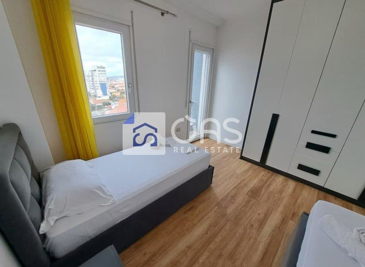 Apartament 2+1+2 Me Qira në Pazarin e Ri, Tiranë - 1250€ | 100 m² 4