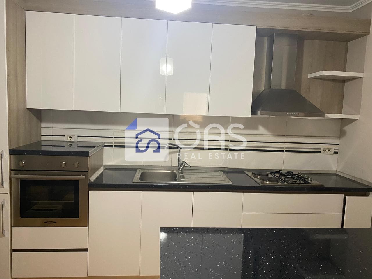 Jepet me qera apartament 2+1+2 tek Pallati me Shigjeta