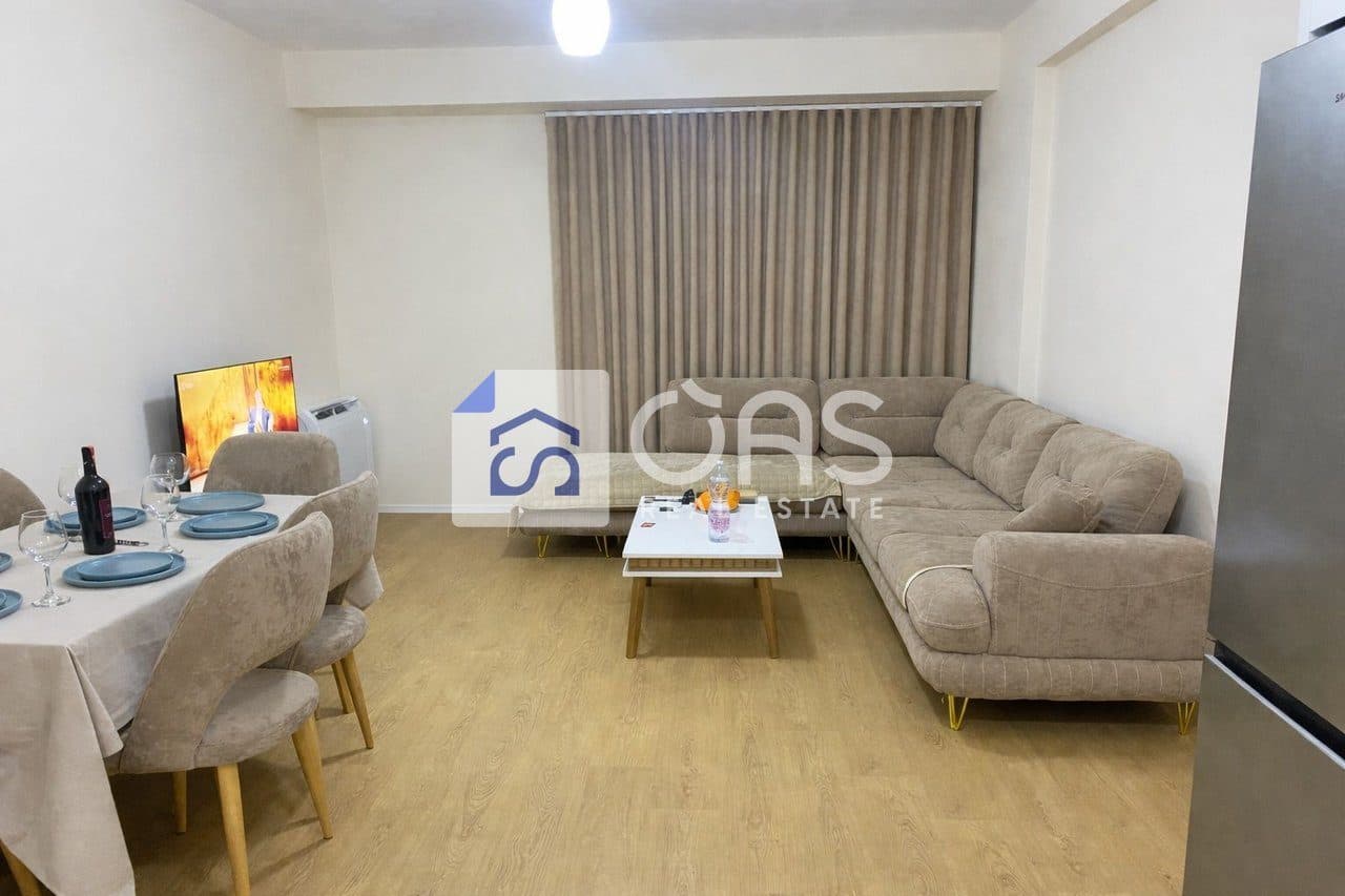 Jepet me qira apartamenti 1+1 Ne Astir 2