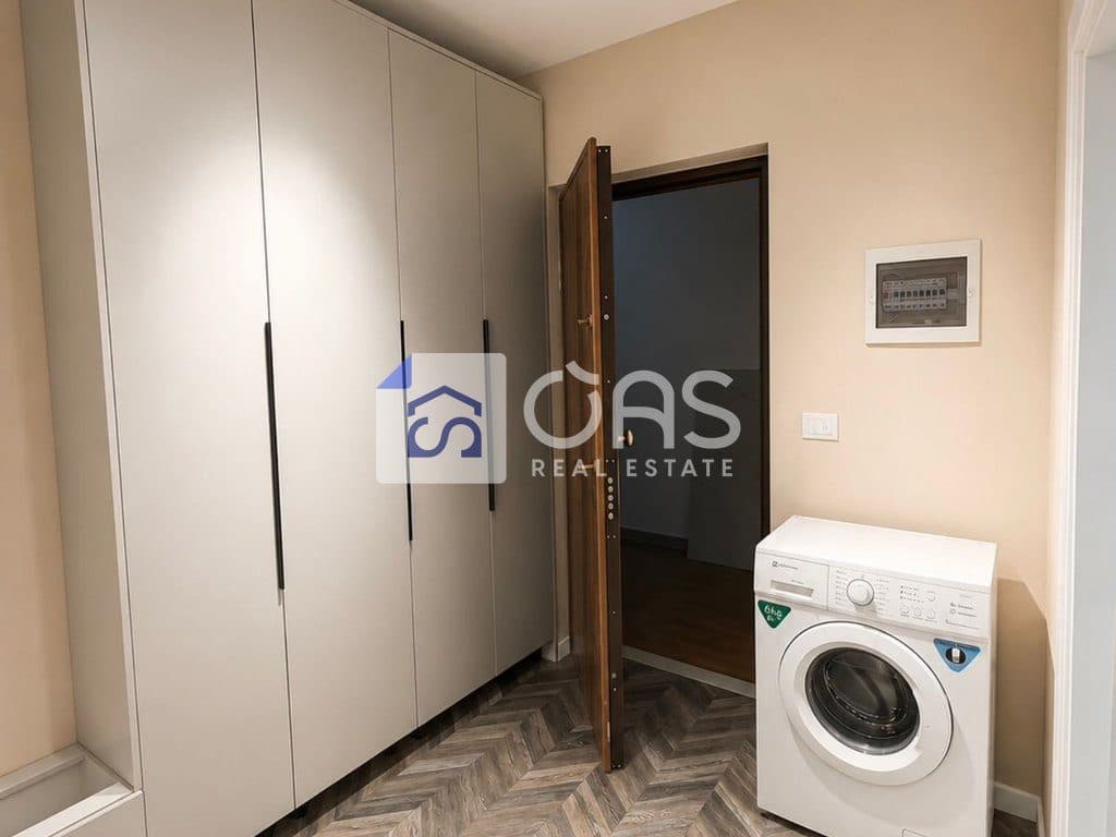 Jepet me qera apartament 1+1 te Komuna e Parisit 3