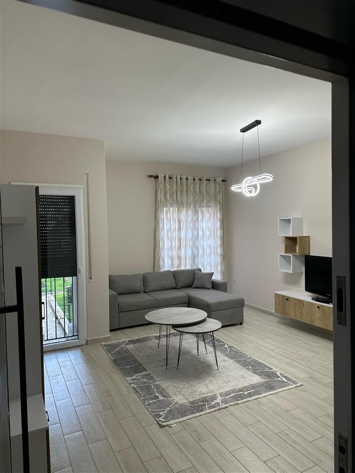 Apartament 1+1 Me Qira në Astir (Komplexi Jolla.al), Tiranë - 420€ | 65 m²