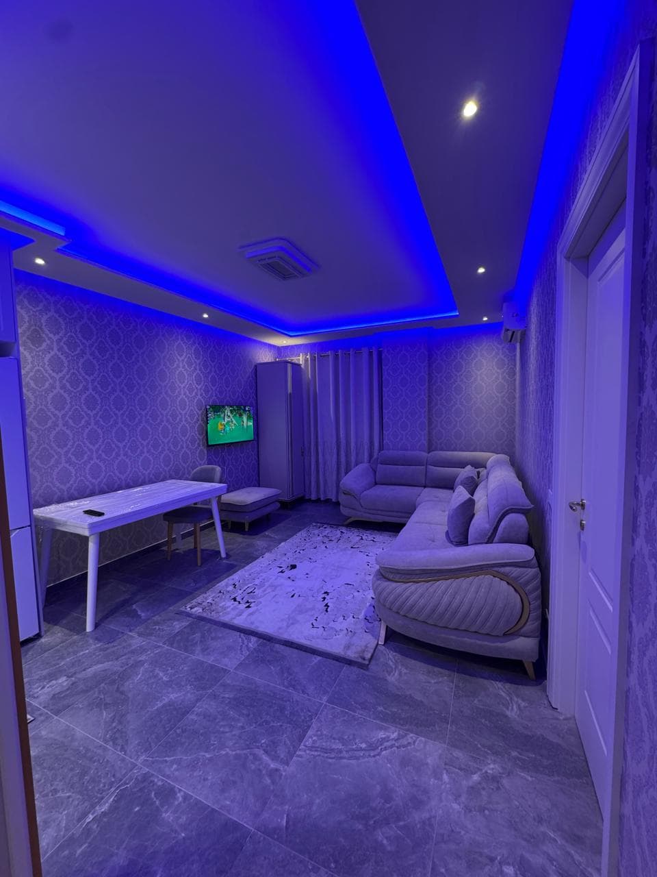 Jepet me Qera Apaartament 1+1 Tek Univers City 2