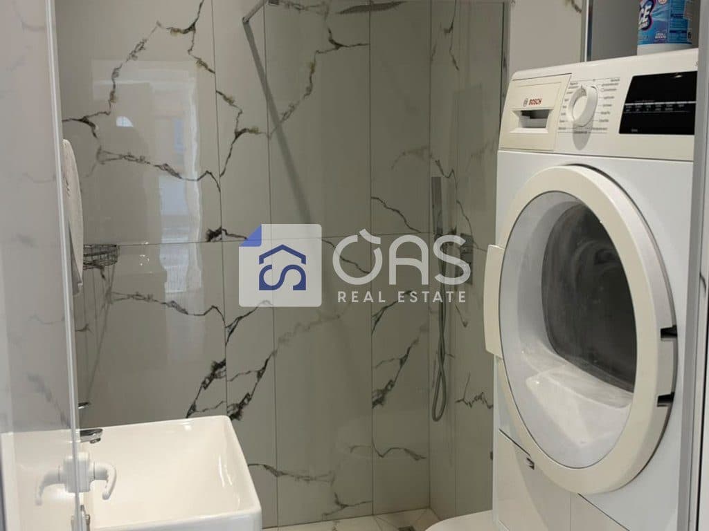 Jepet me qera Apartamenti 1+1 5 Maj 4
