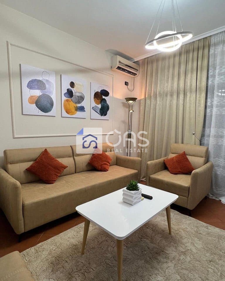 Jepet me qera apartament 2+1 ne Bllok