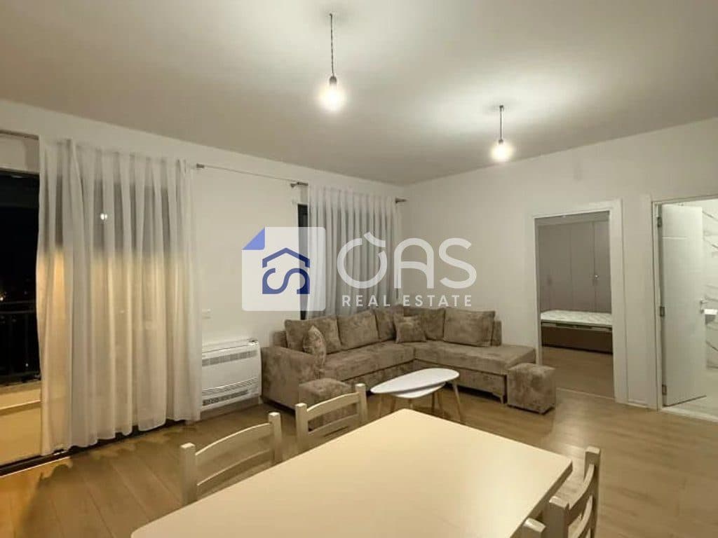 Jepet me qera apartament 1+1 ne Bulevardin e Ri.