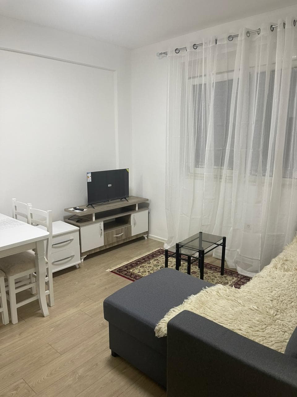 Apartament 1+1 Me Qira në Liqeni i Thatë, Tiranë - 500€ | 60 m²