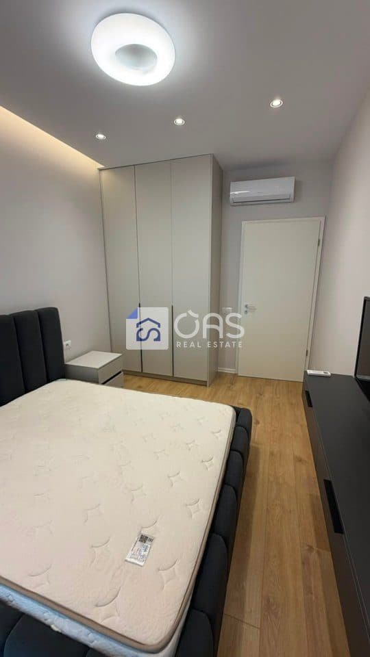 Jepet me qera apartament 1+1 tek Siri Kodra (Pallati Kontakt) 3