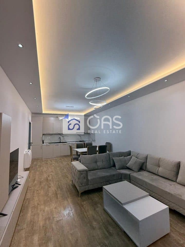 Jepet apartament me qera 2+1 ne Paskuqan 3