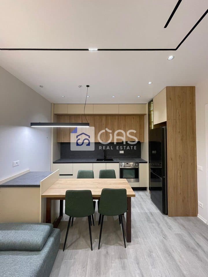 Apartament 2+2 Me Qira Tek Univers City, Tiranë - 600€ | 120 m² 3