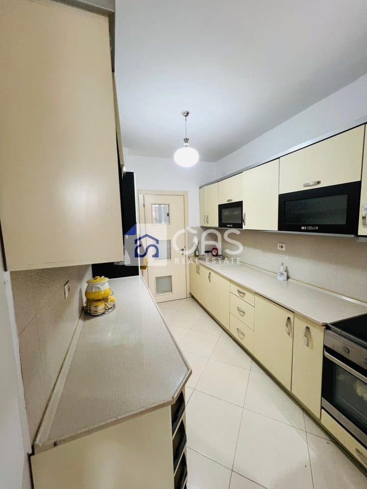 Jepet apartament me qera 3+1 Don Bosko 4