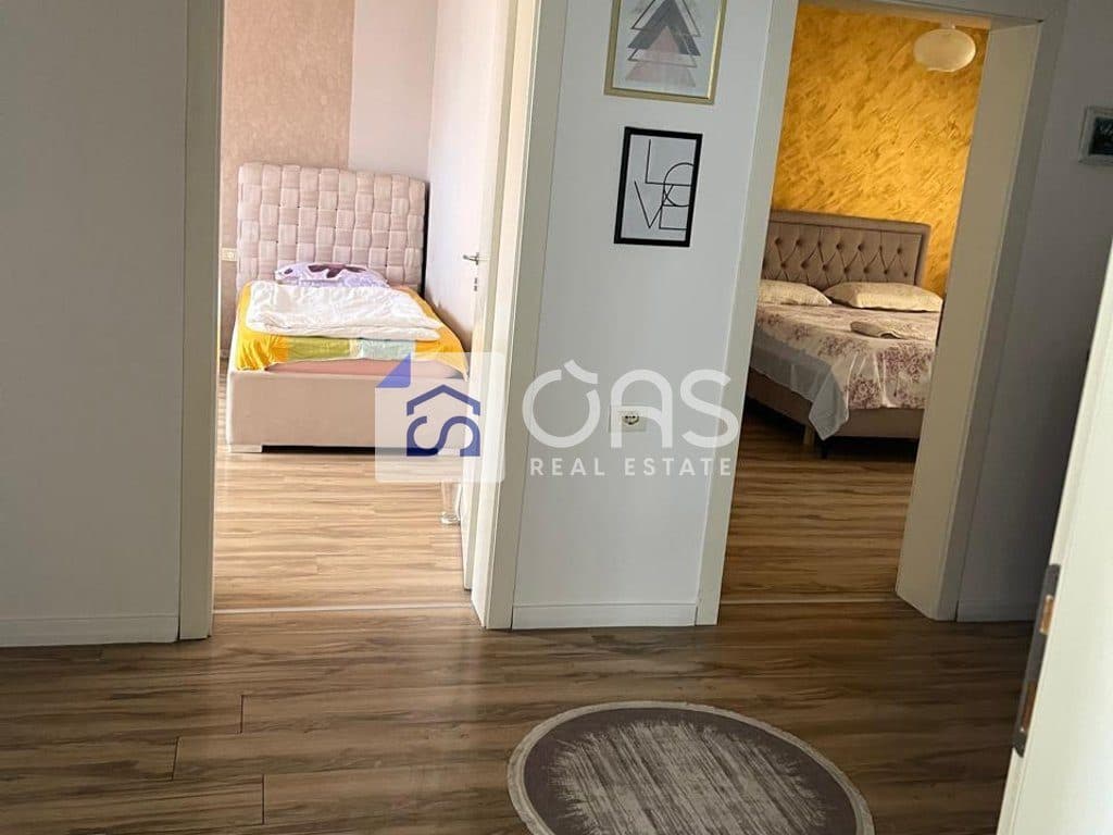 Jepet me qera Apartamenti 3+1 QSUT 2