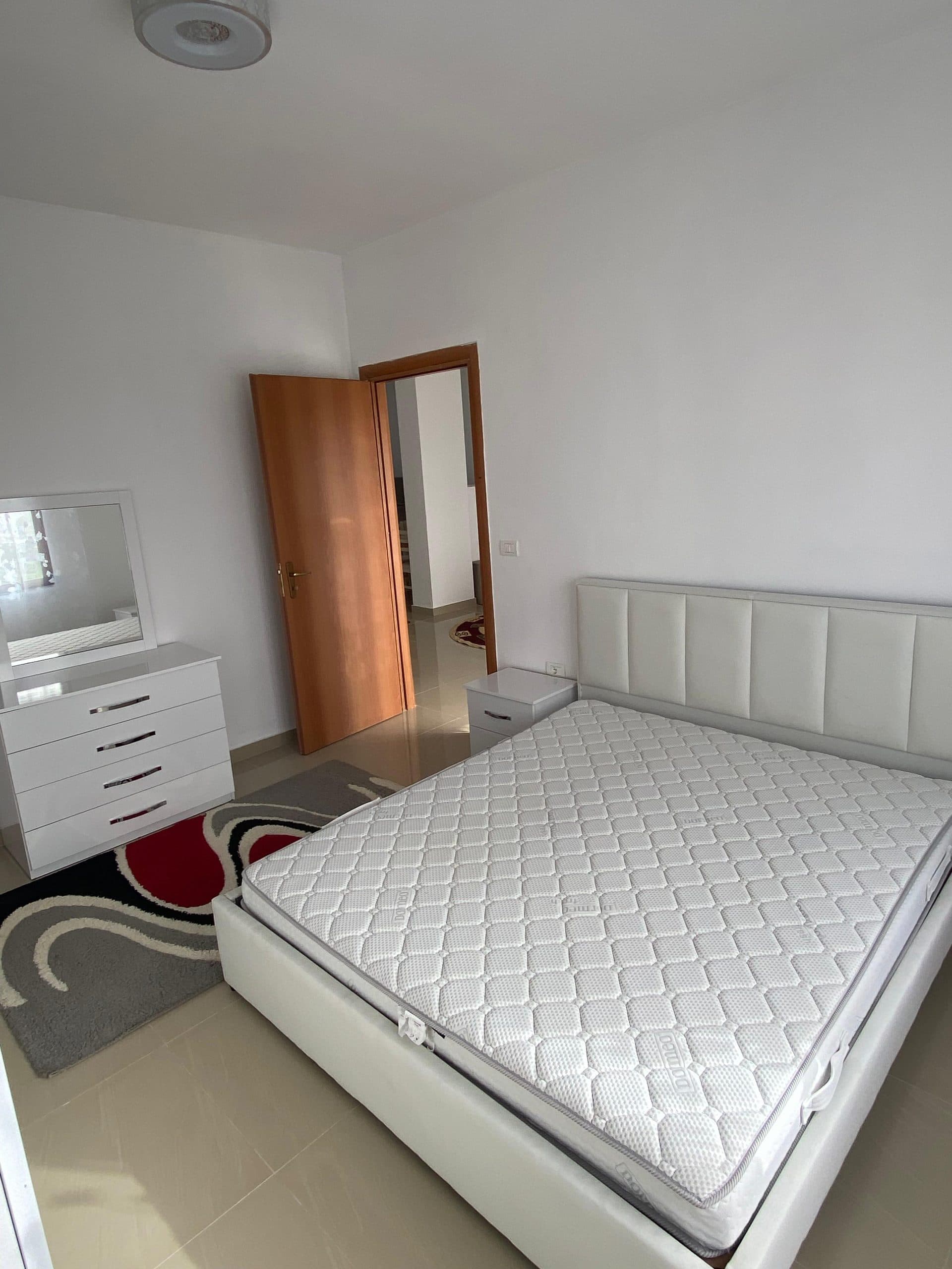 Jepet me qera apartament 1+1 ne Astir 3