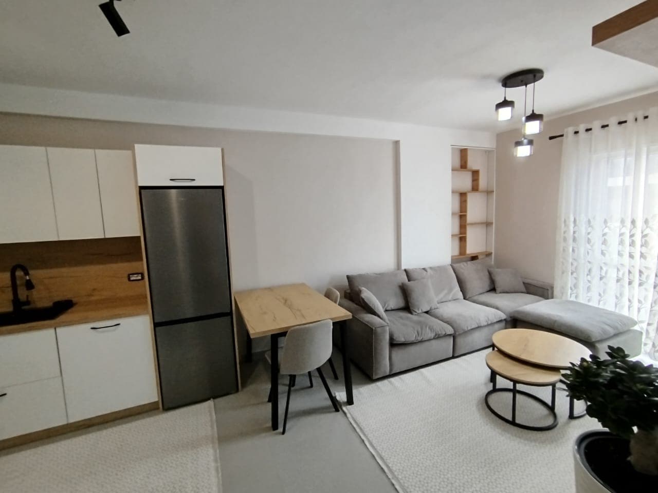 Jepet me qera apartament 1+1+Parking tek Univers City