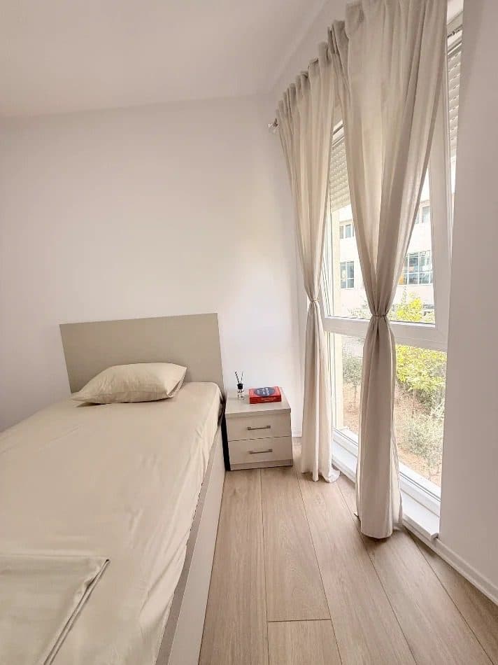 Jepet me qera Apartamenti 2+1 21 Dhjetori 4