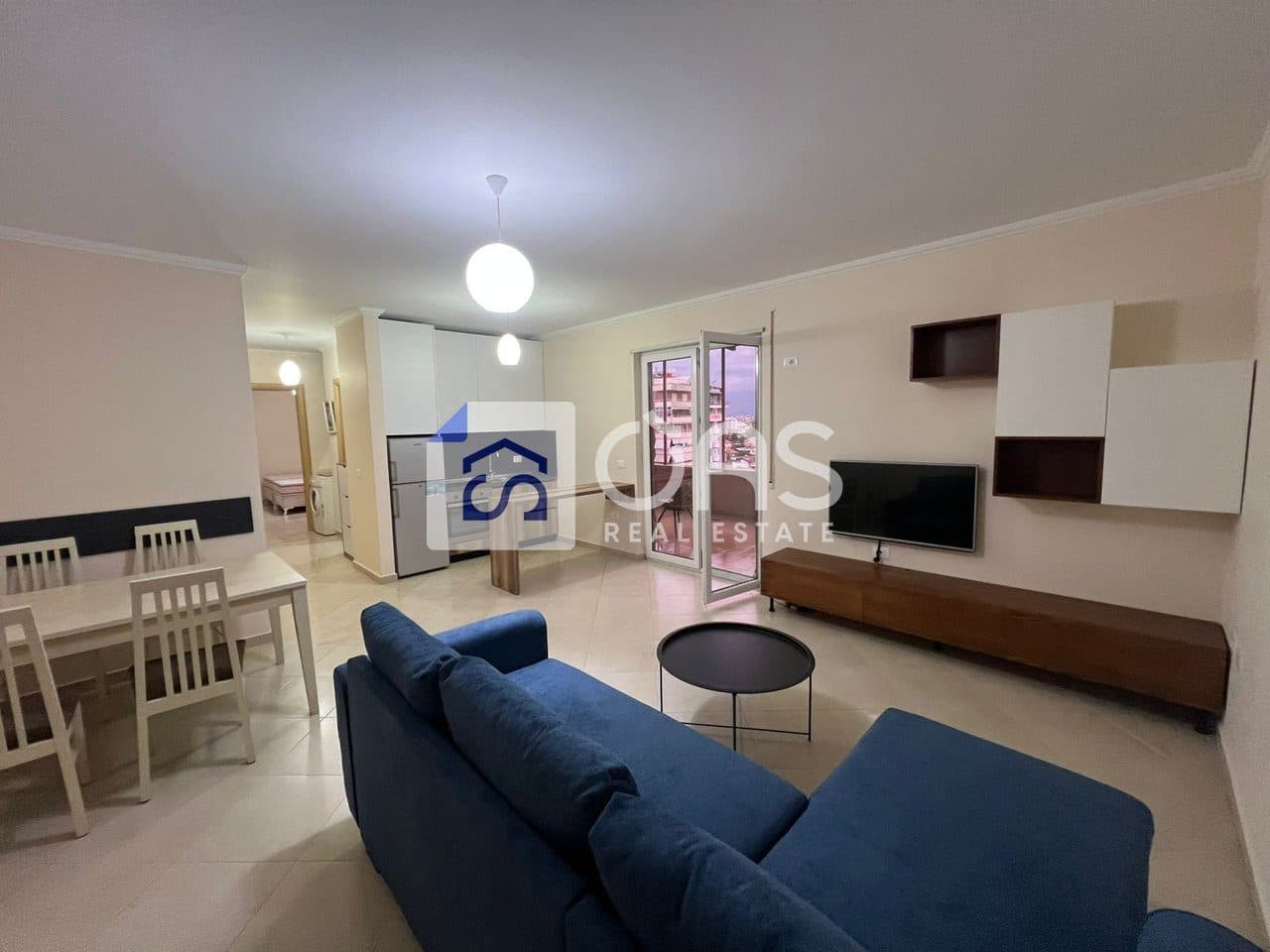 Jepet apartament me qera 1+1 ne Astir.
