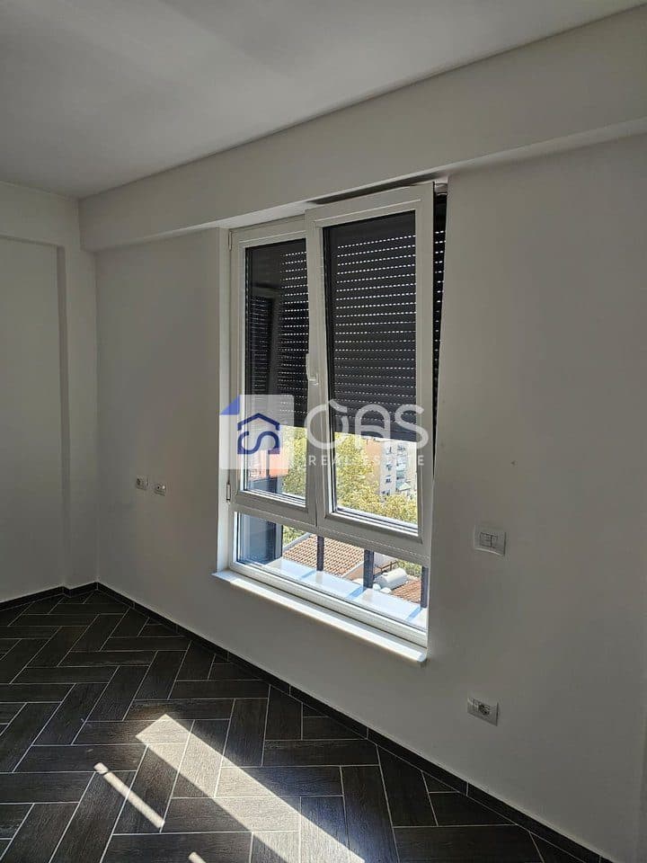 Apartament 2+1 Me Qira në Myslym Shyri, Qendër - 1,000€ | 74 m² 3