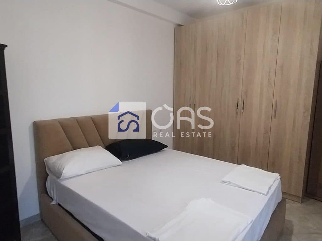 Jepet me qera apartament 1+1 te Liqeni i Thate 2