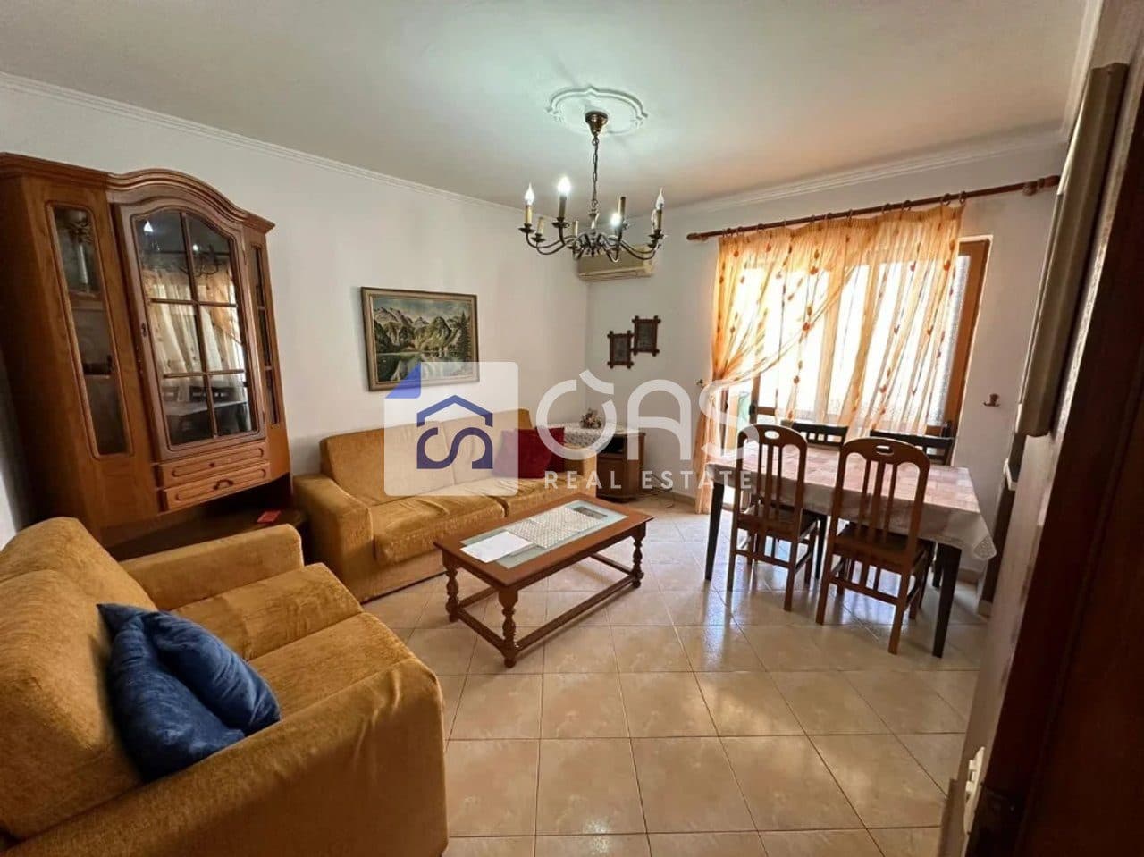 Jepet me qera apartamenti 2+1 materniteti i ri