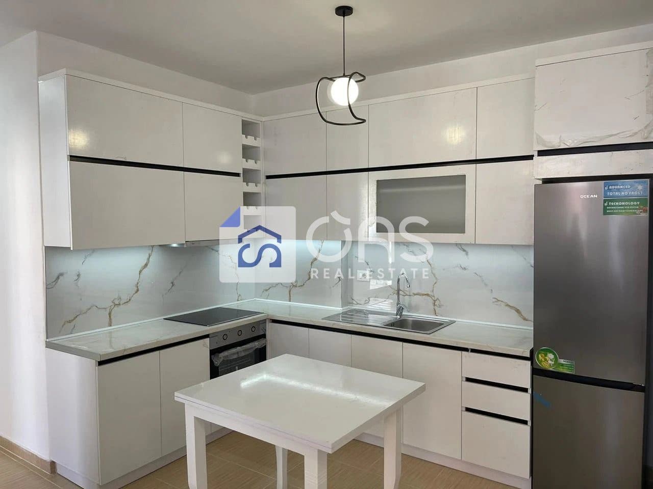 Jepet apartament me qera 2+1+2 te Bulevardi i Ri