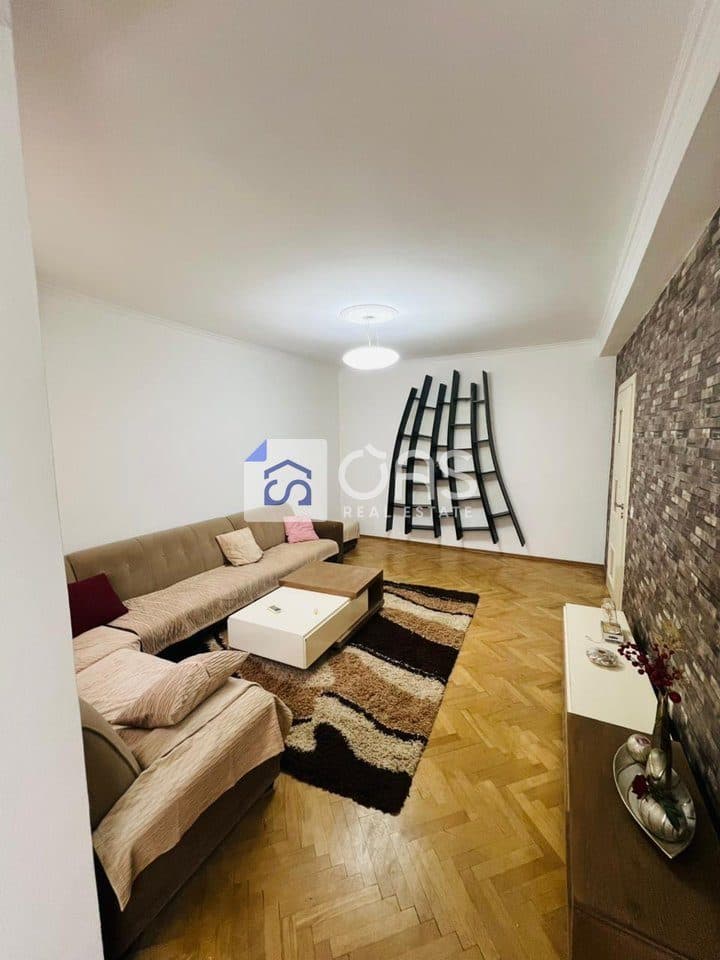 Jepet apartament me qera 3+1 Don Bosko