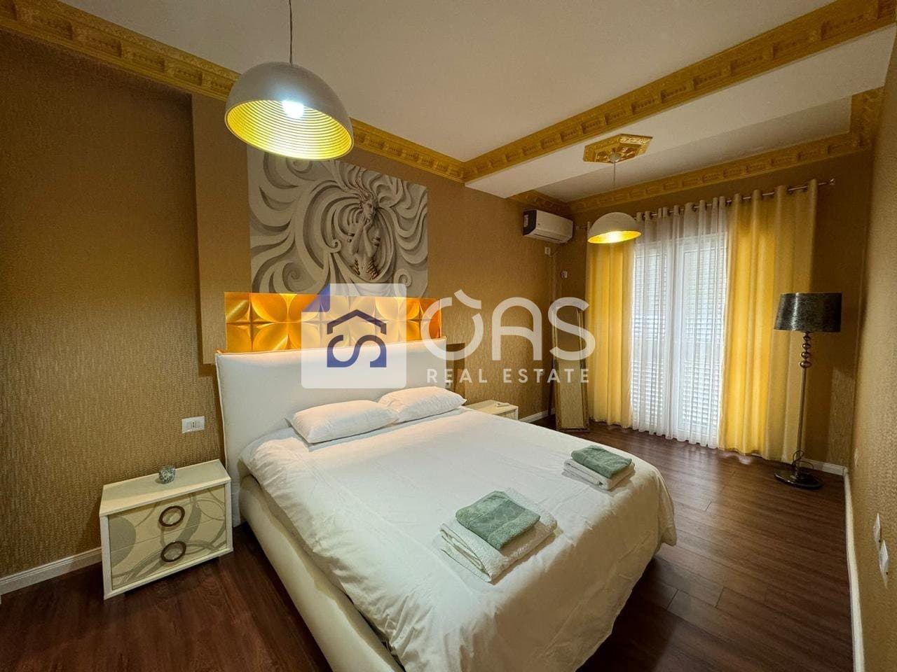Shitet apartament 2+1 tek Liqeni i thate 3