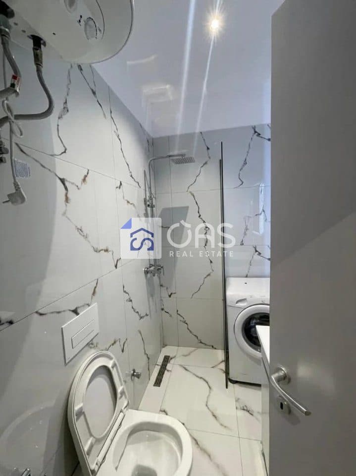 Jepet apartament me qera 1+1Ne fresk 4