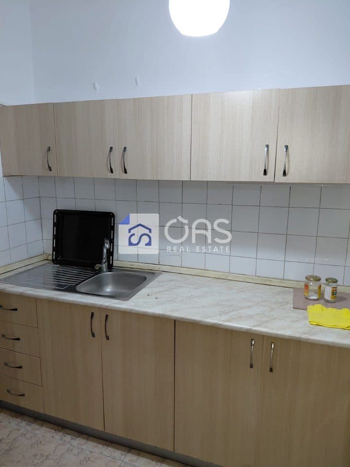 Jepet me qera apartamenti 2+1 TREGU ELEKTRIK (TODI SHKURTI)