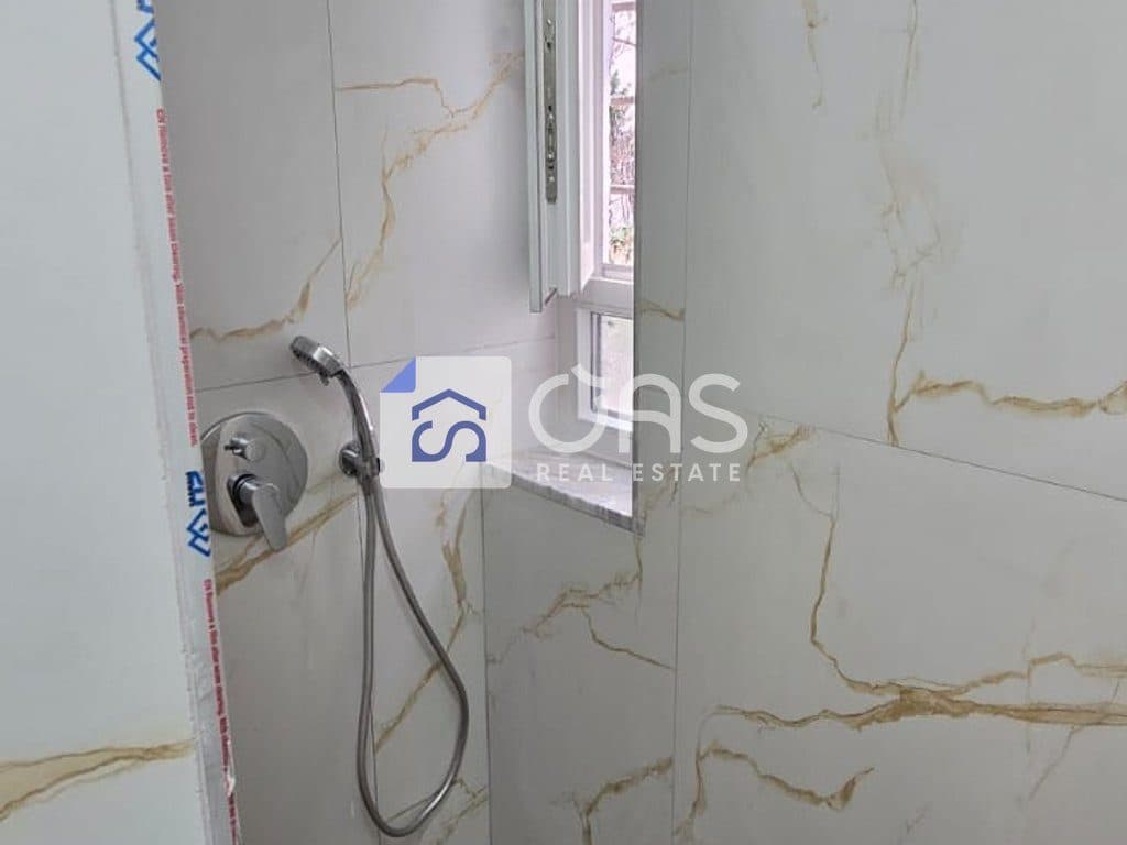 Shitet apartament 1+1 ne Ali Dem 3