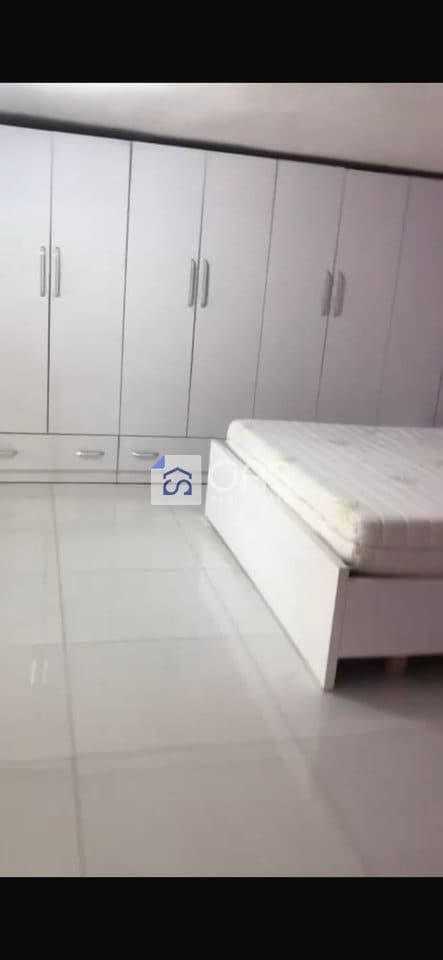 Jepet Apartament me qera 1+1 Oxhaku (prane xhamis) 3