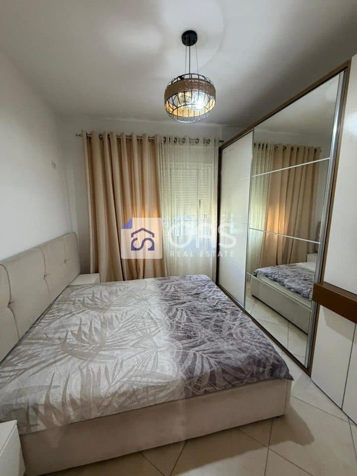 Jepet apartament me qera 1+1 Pallati Me Shigjeta 3