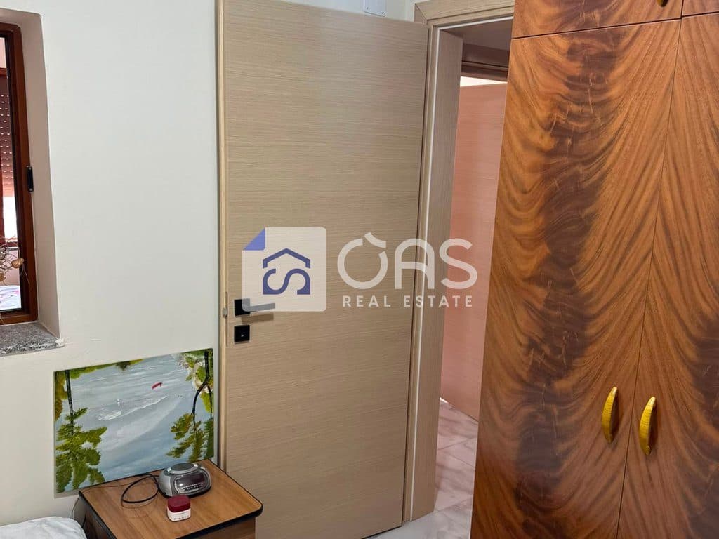 Jepet me qera Apartamenti 2+1 kinostudio 4