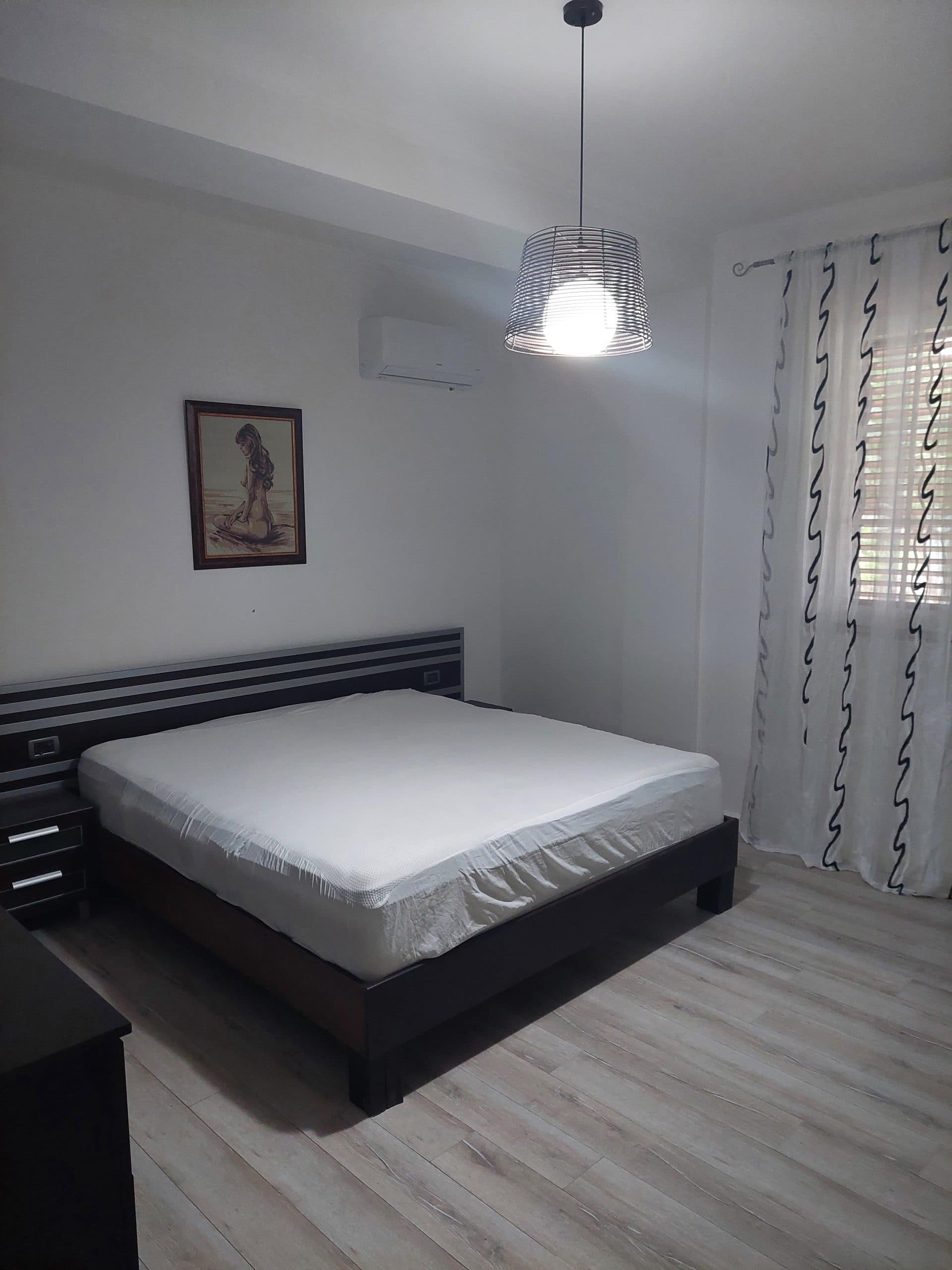 Jepet apartament me qera 2+1 Ne Ali Dem 4
