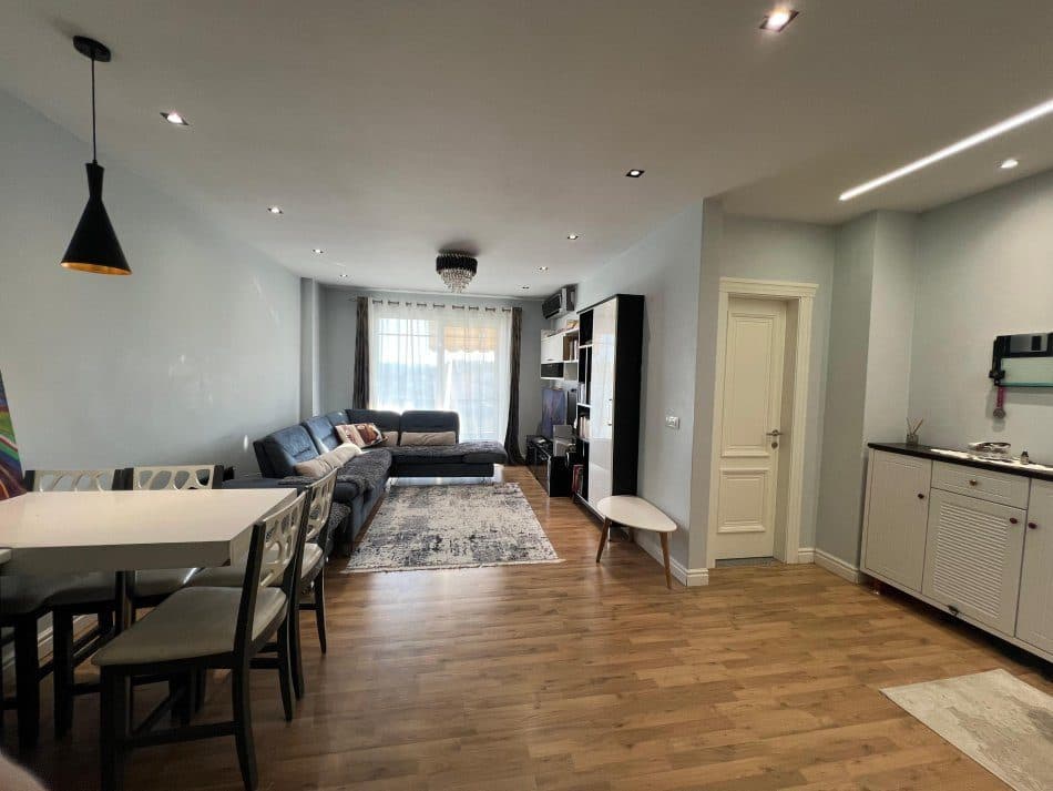 Jepet apartament 2+1 me qera ne Astir 2