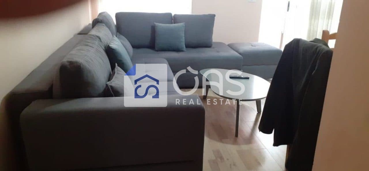 Apartament 2+1 Me Qira në Komunën e Parisit, Tiranë - 600€ | 100 m²