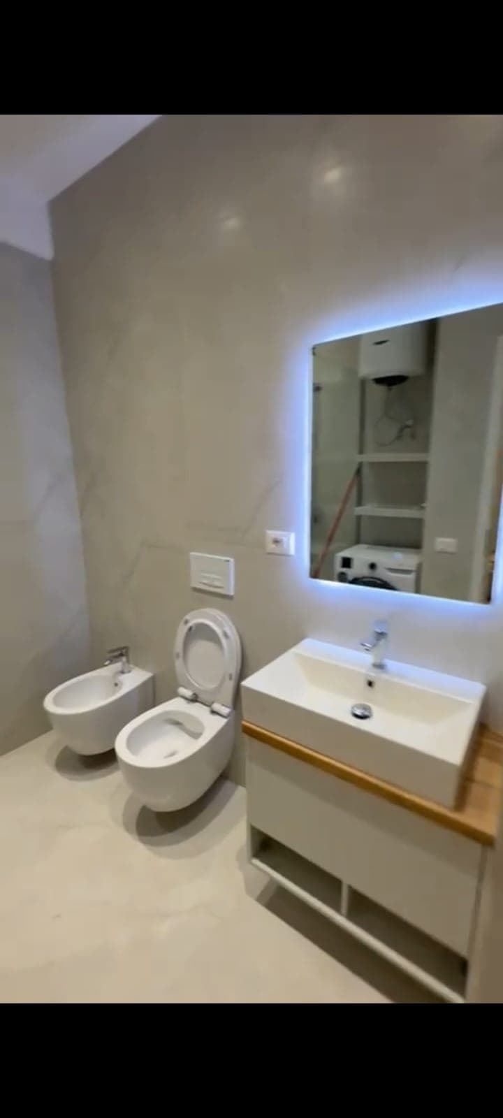 Jepet me qera Apartament 1+1 ne Fresk 4