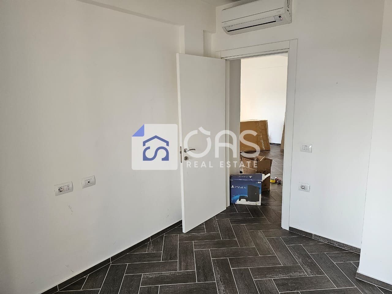 Apartament 2+1 Me Qira në Myslym Shyri, Qendër - 1,000€ | 74 m² 4