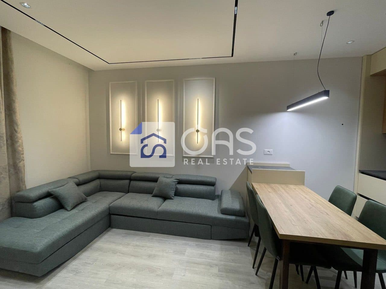 Apartament 2+2 Me Qira Tek Univers City, Tiranë - 600€ | 120 m²