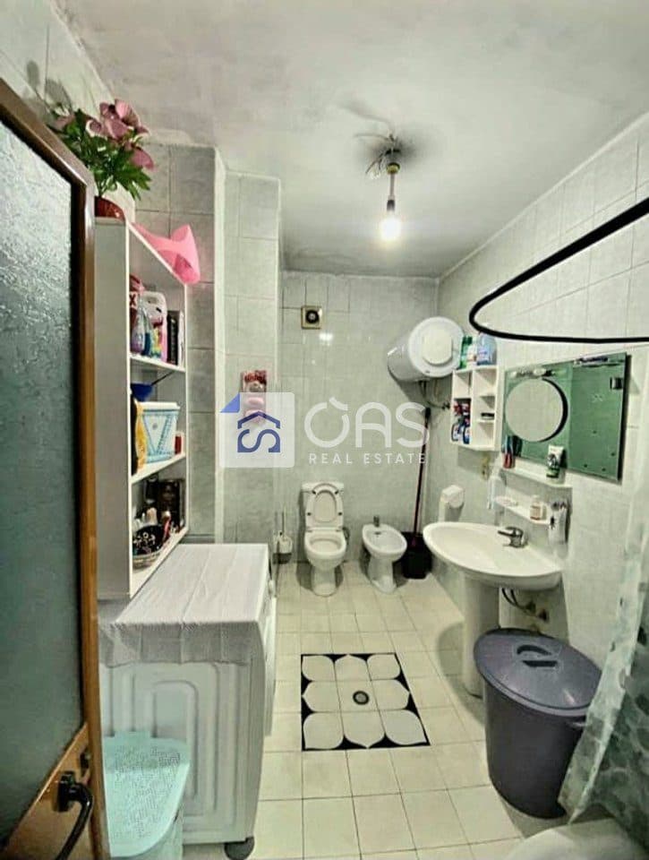 Shitet apartament 2+1+2 ne Don Bosko 4