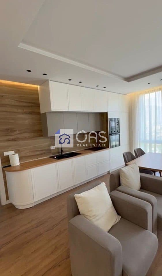 Jepet me qera apartament 1+1 tek Bulevardi i Ri 3