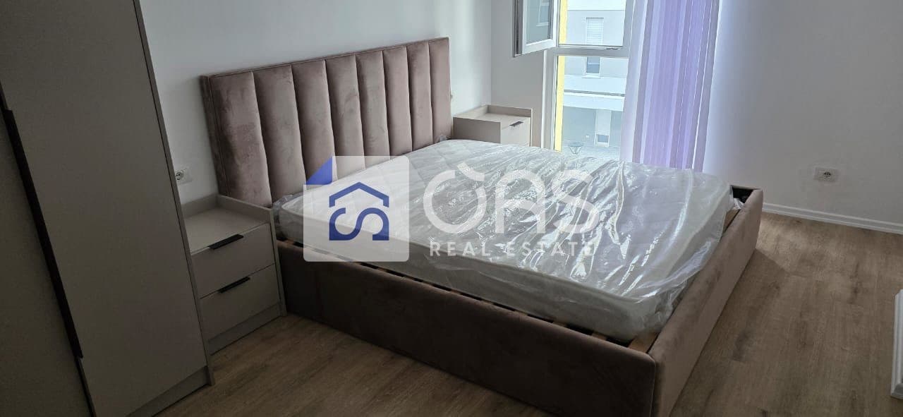 Jepet me qera apartament 2+1+Parkim tek Univers City 3