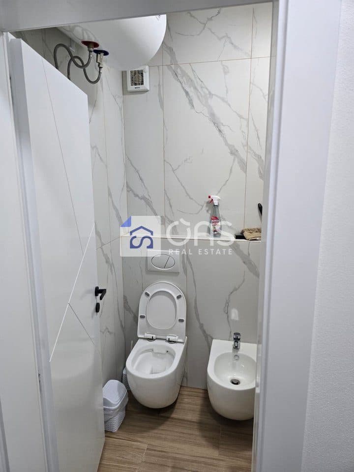Jepet apartament me qera 1+1 Ne Don Bosko 4