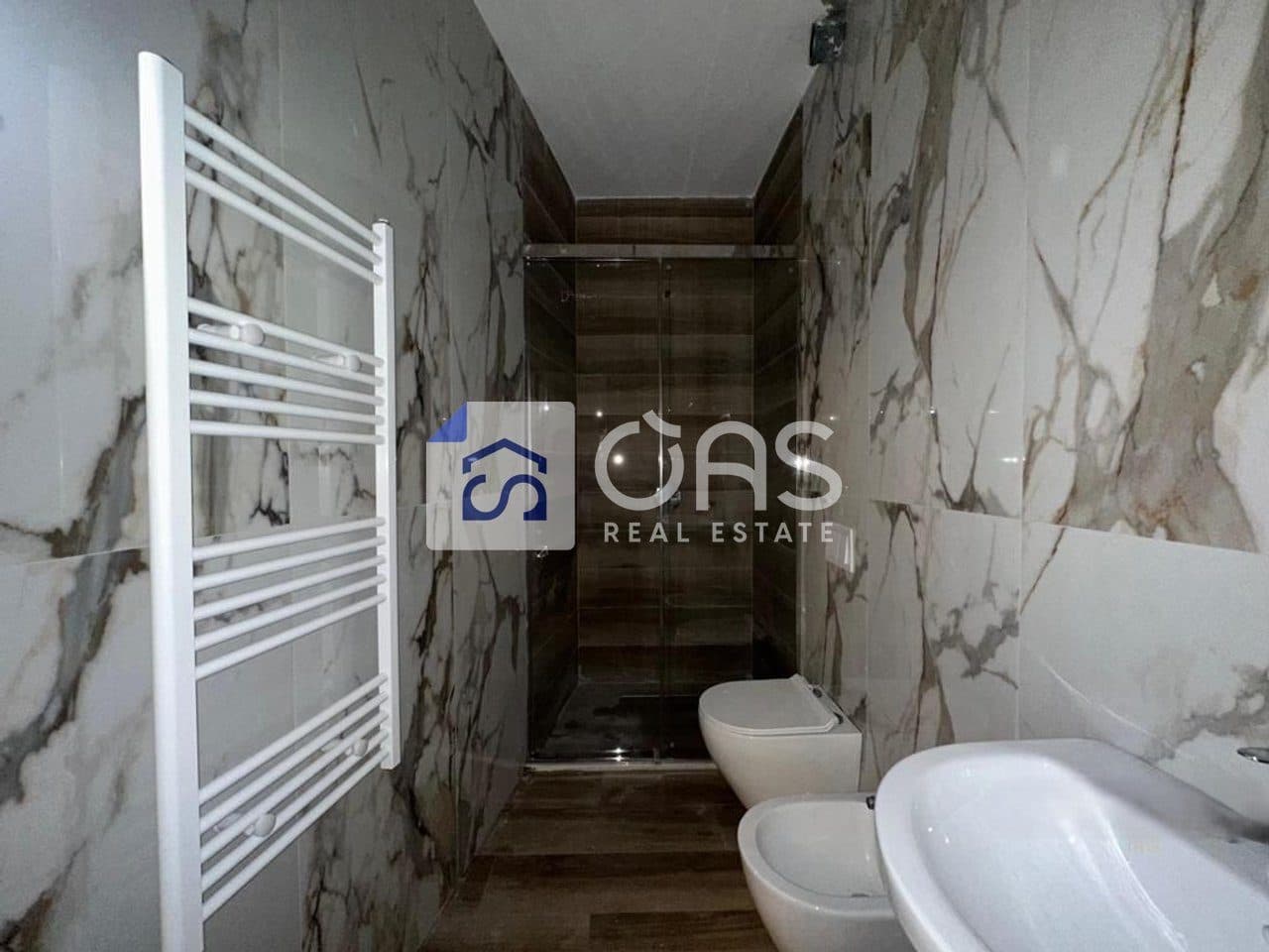 Jepet me qera apartament 1+1 pran Teg ( Rose Garden Residenc) 2