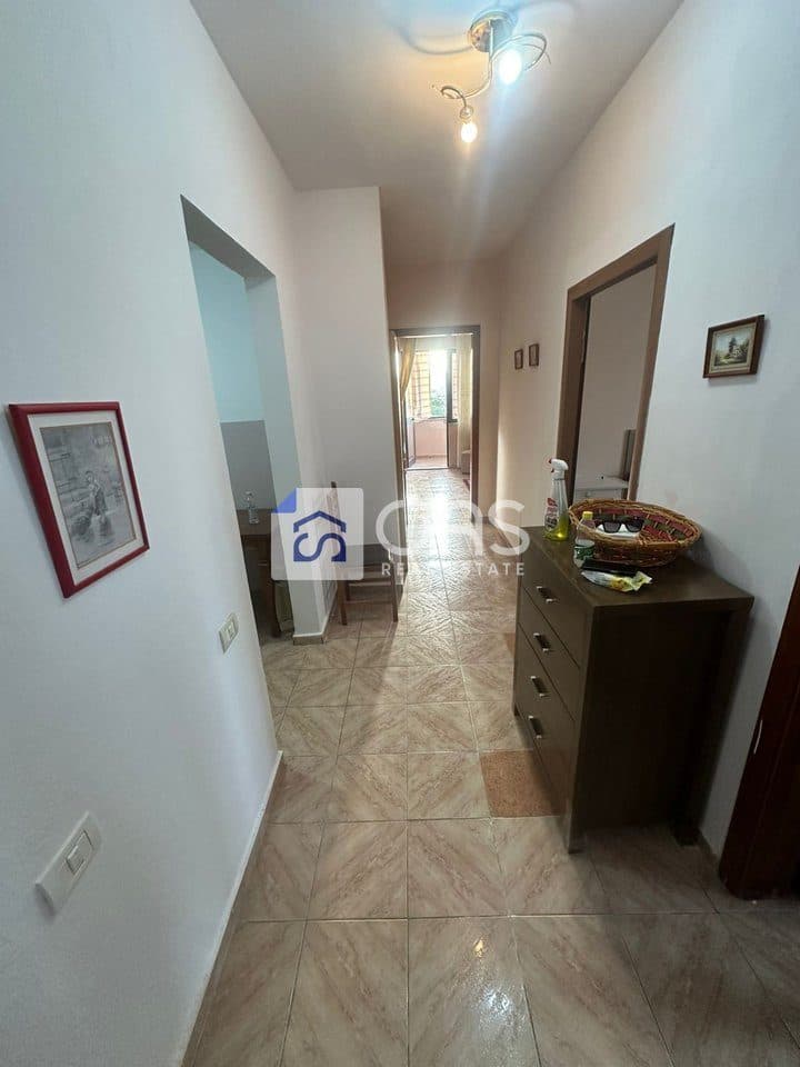 Jepet apartament me qera 1+1 Vasil Shanto 3