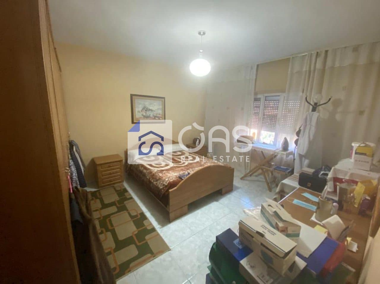 Jepet me qera apartament 3+1 ne Qender (Rruga Fortuzi) 2