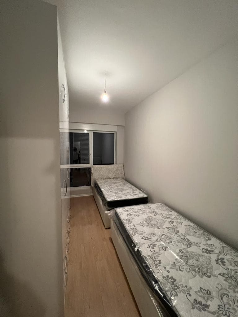 Shitet apartament 2+1+2 tek 21 Dhjetori (Kompleksi Kontakt) 4