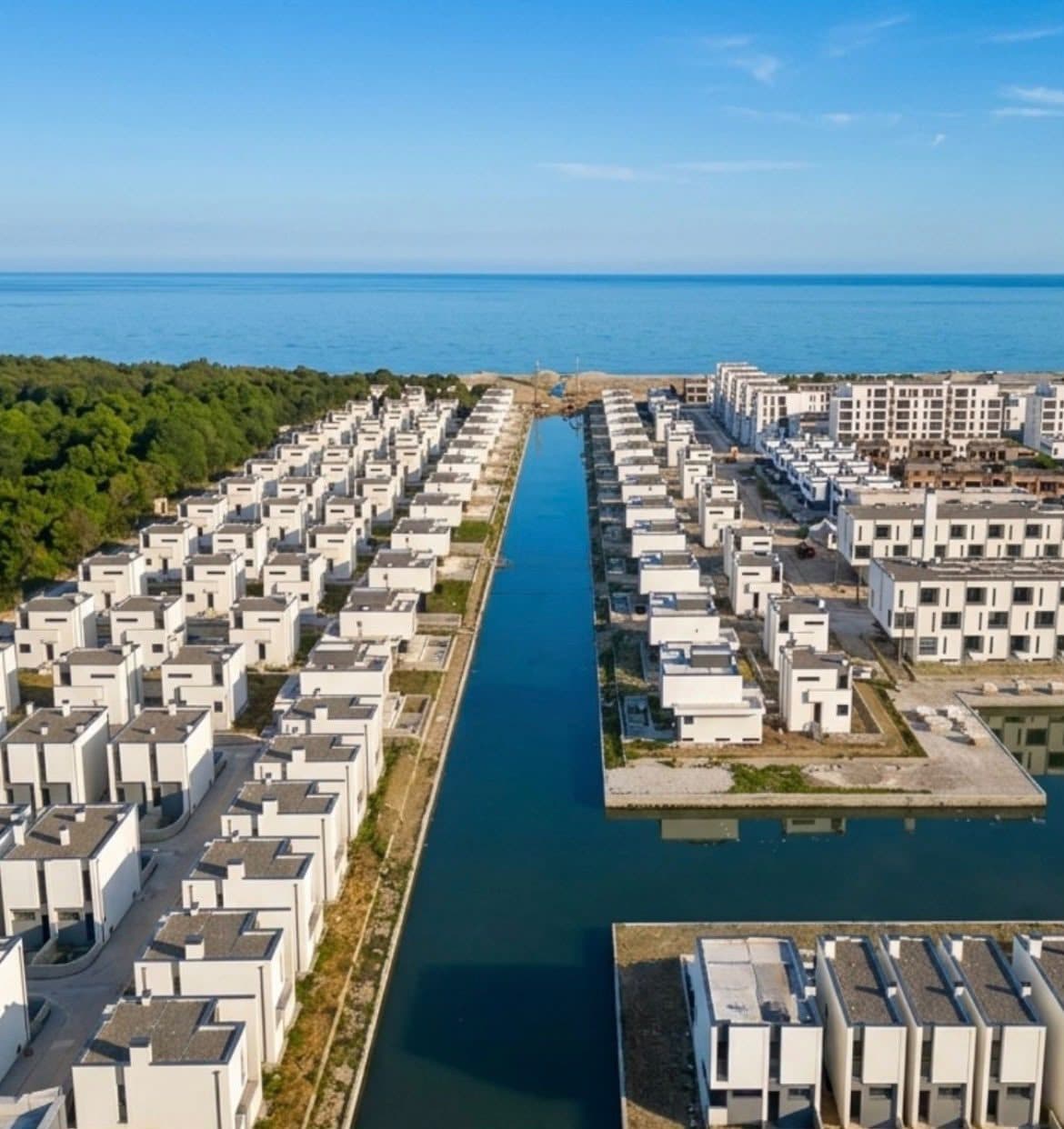 Shitet apartament 1+1+ Verande ne Durres. Turquoise Marina. 3