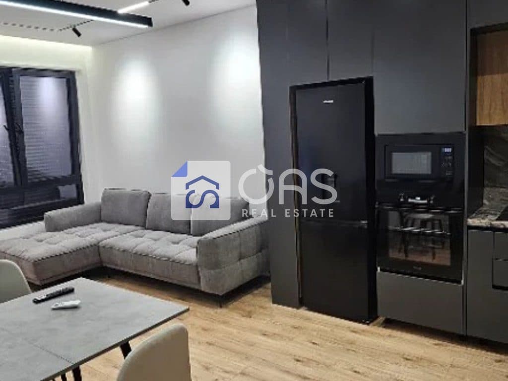 Jepet me qera Apartamenti 2+1+2 5 Maj 2